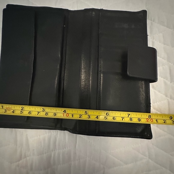 Gianni Versace Wallet - Picture 13 of 13